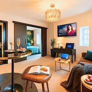 Appart'Hotel – Le Roitelet , Tullins France